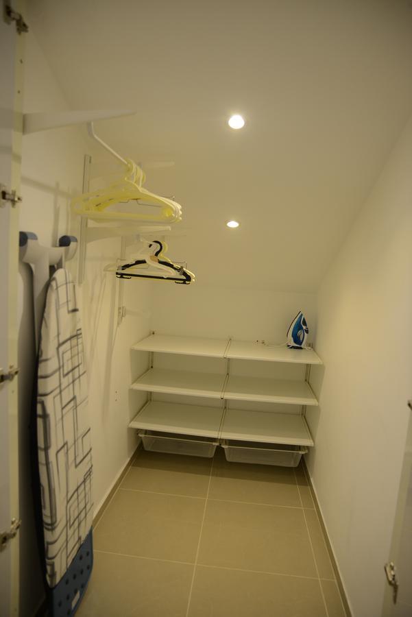 Saidoff, Amazing 4 Bedroom 3 Bath In City Center, Pool, Parking!!! Jerusalem Ngoại thất bức ảnh
