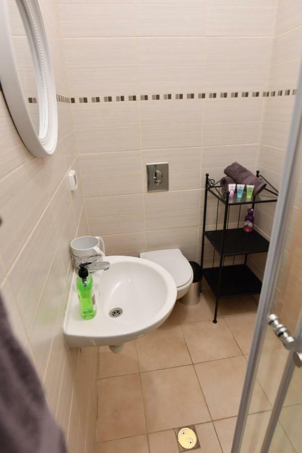 Saidoff, Amazing 4 Bedroom 3 Bath In City Center, Pool, Parking!!! Jerusalem Ngoại thất bức ảnh
